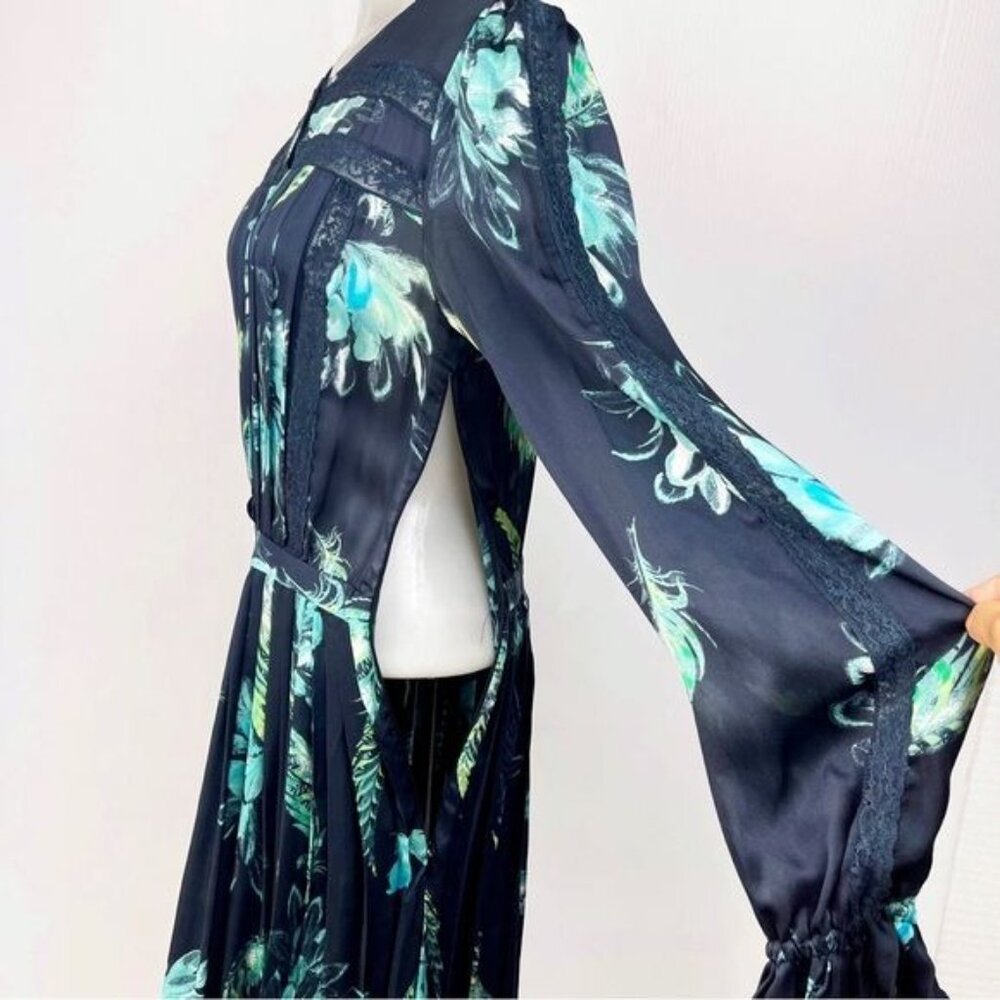 Marchesa Voyage Navy Floral 100% Silk Pleated Midi dress With Lace 2 - Picture 7 of 10